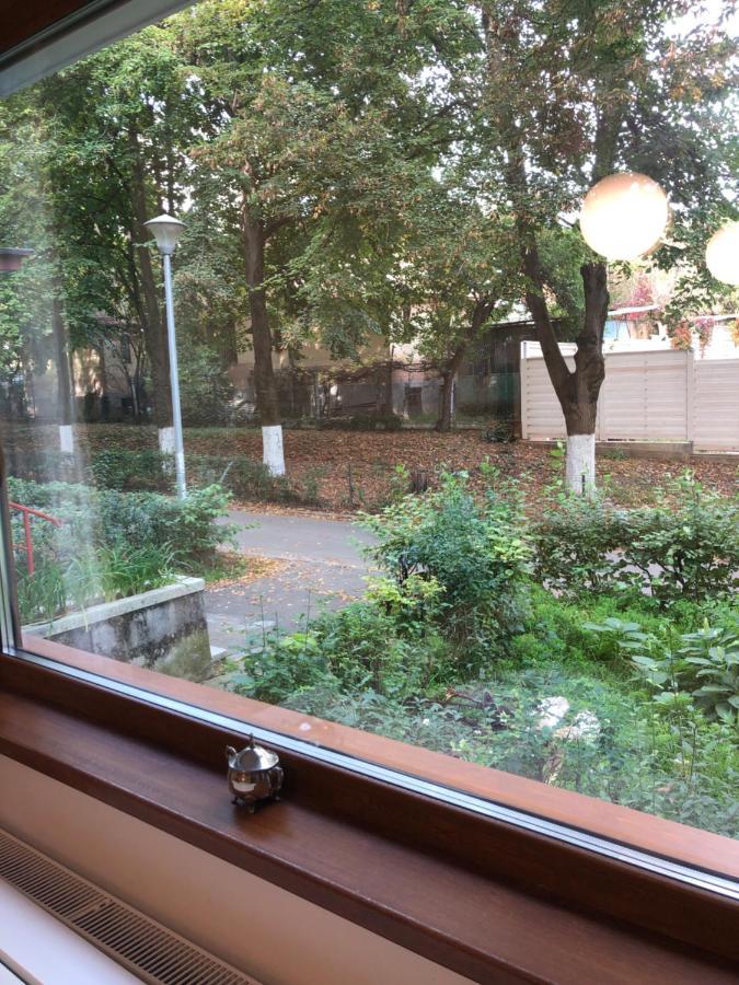 Peles Green Apartment & Piano คลูจ-นาโปกา ภายนอก รูปภาพ