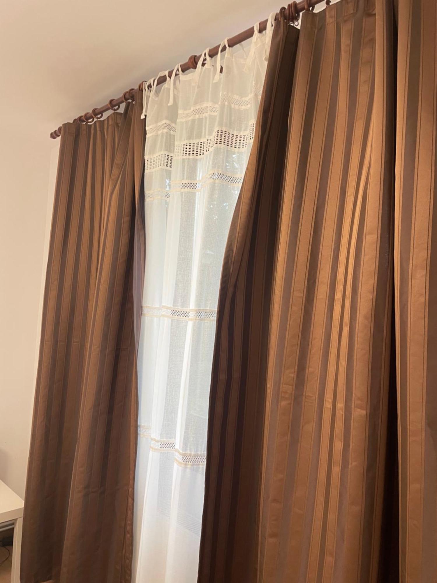 Peles Green Apartment & Piano คลูจ-นาโปกา ภายนอก รูปภาพ