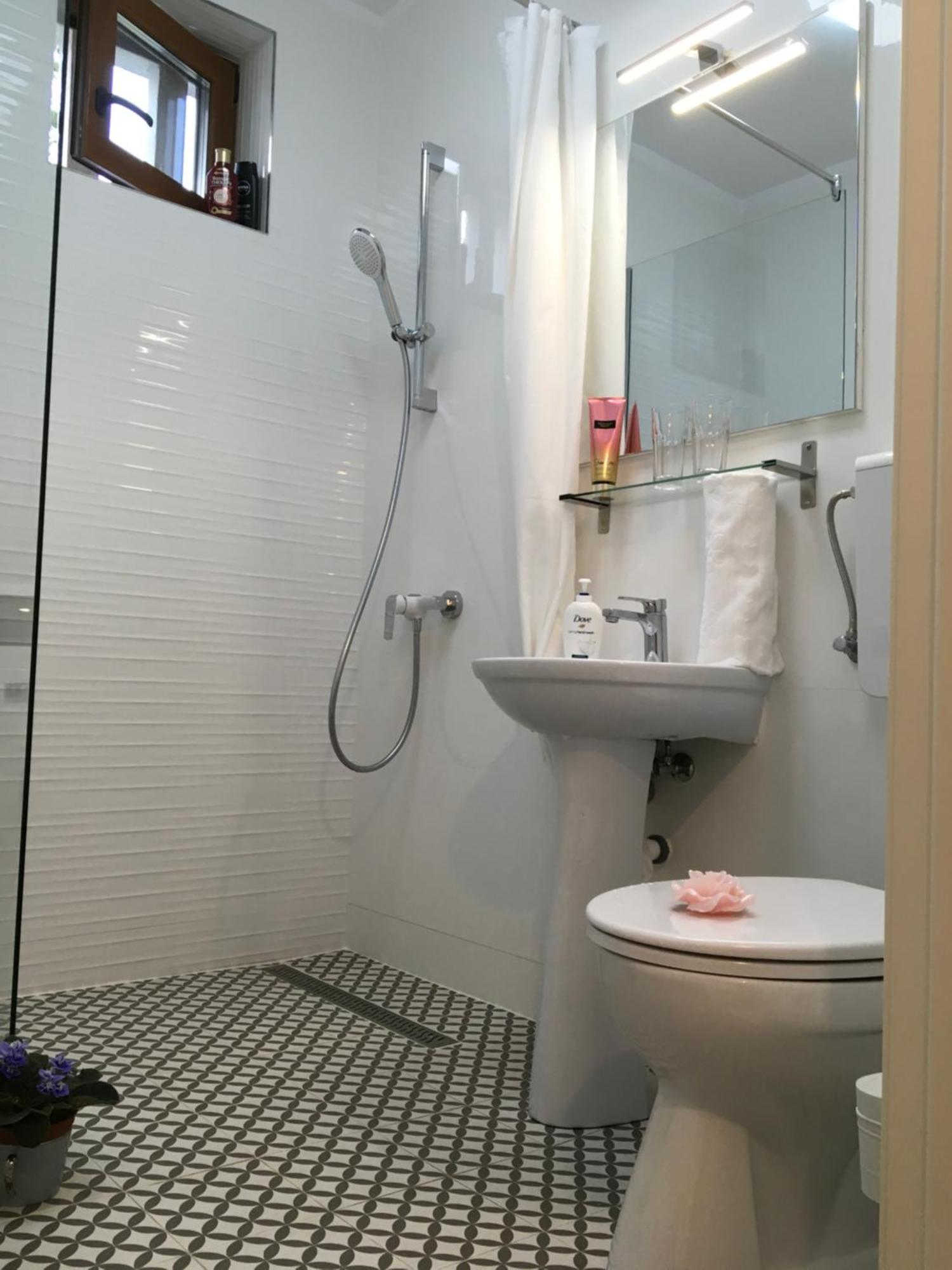Peles Green Apartment & Piano คลูจ-นาโปกา ห้อง รูปภาพ